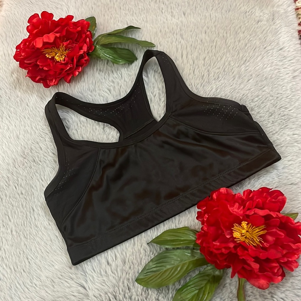 Black Sports Bra